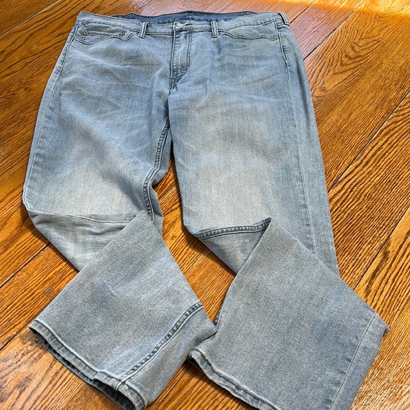 Levi’s 514 Straight Fit men’s jeans, size 38x32.  Great condition. - Picture 1 of 8